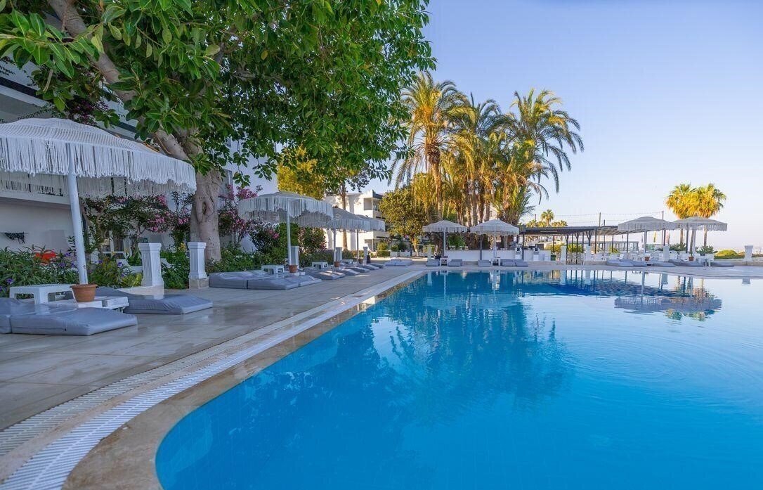 Изображение Ladonia Hotels Luna Beach Resort 3*