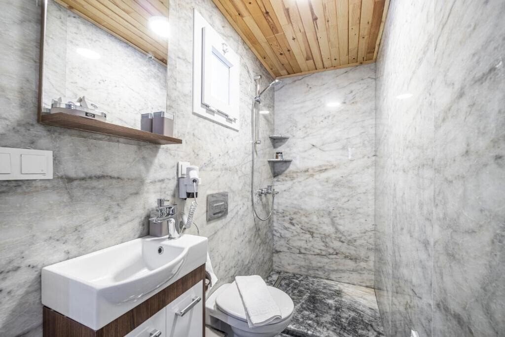 Фотография Boti Butik Hotel (ex. Mucho Boutique Hotel) 3*