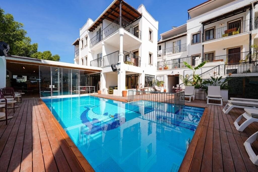 The Lume Boutique Hotel & Restaurant & SPA 3* қонақ үйі
