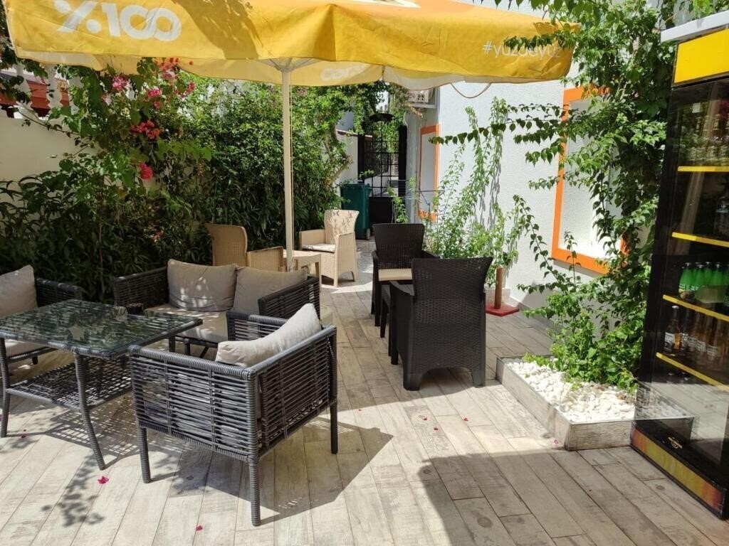 The Professors Hotel 3* суреті