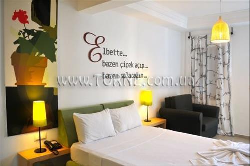 Отель Club Cherry Hotel & Family Suites 3*
