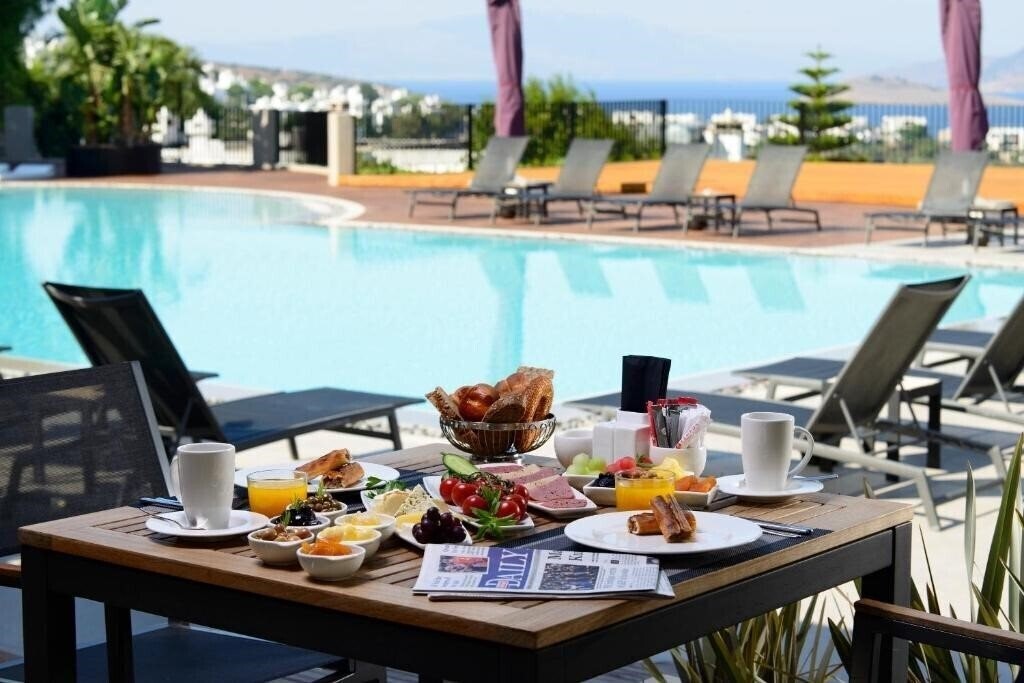 Фотография Ramada Resort Bodrum 4*