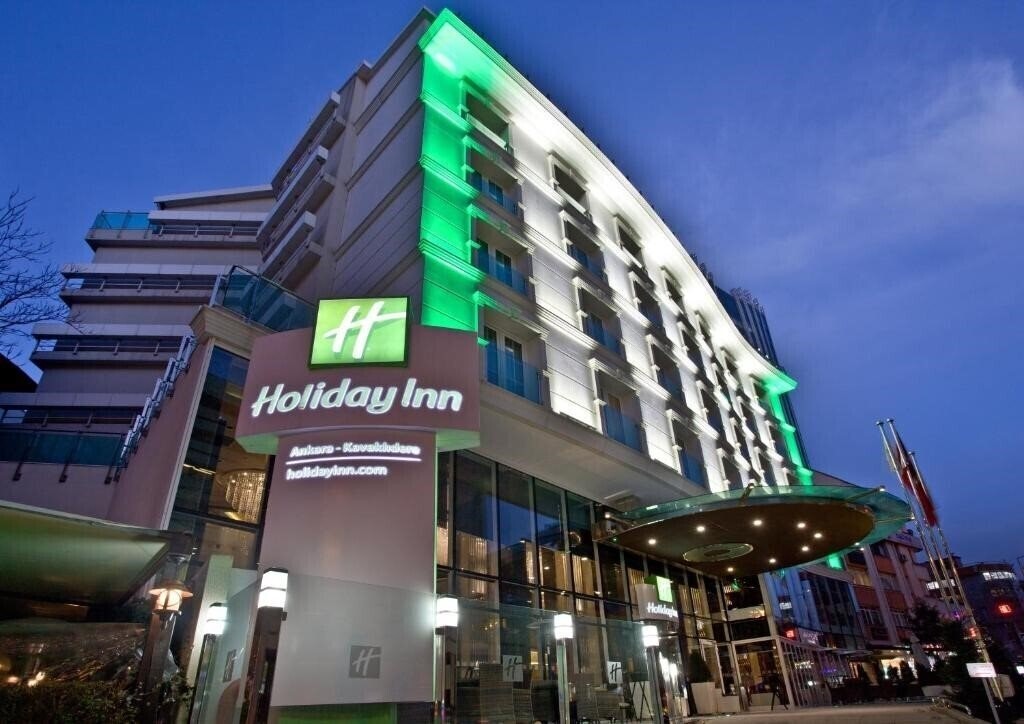 Отель Holiday Inn Ankara Kavaklidere 4*