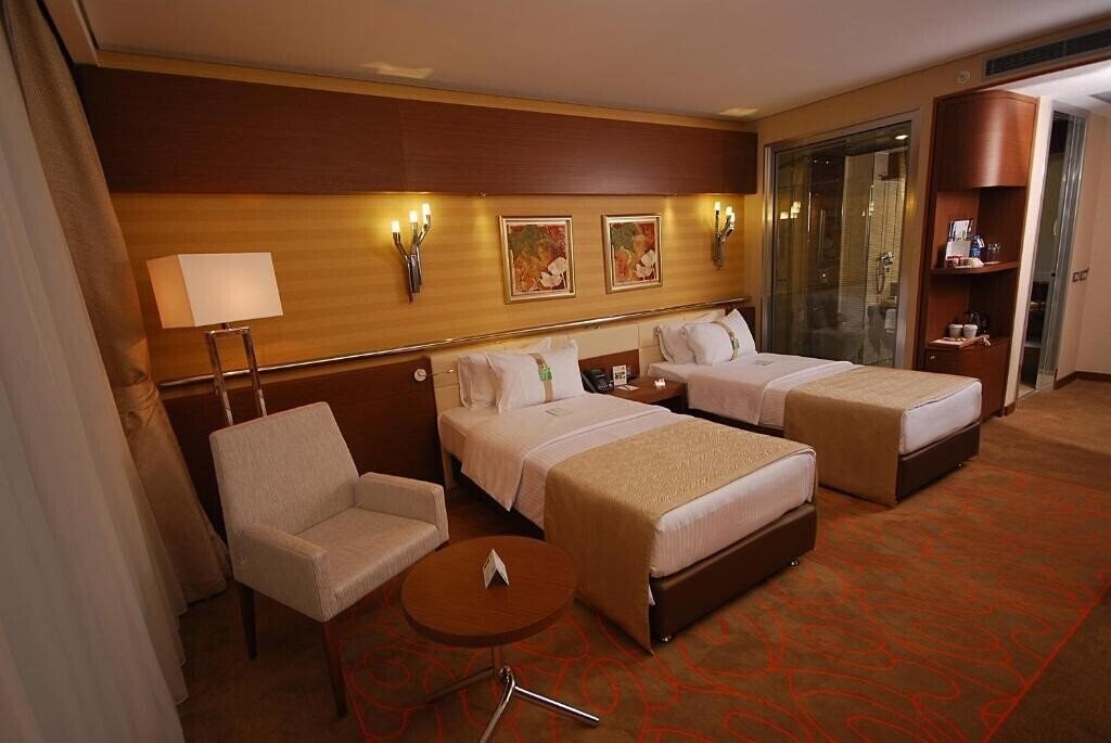 Картинка Holiday Inn Ankara Kavaklidere 4*