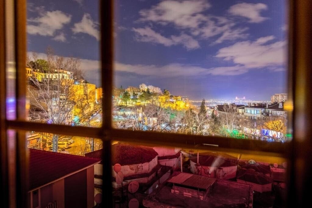 Bursa Palas Hotel 3* суреті