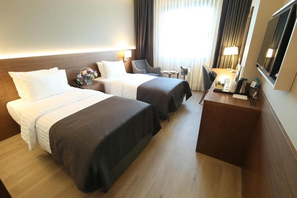 Фотография Holiday Inn Bursa City Centre by IHG 4*
