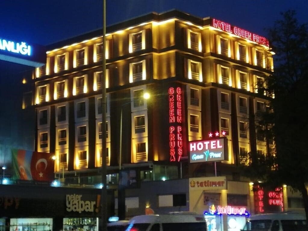 Отель Green Prusa Hotel 3*