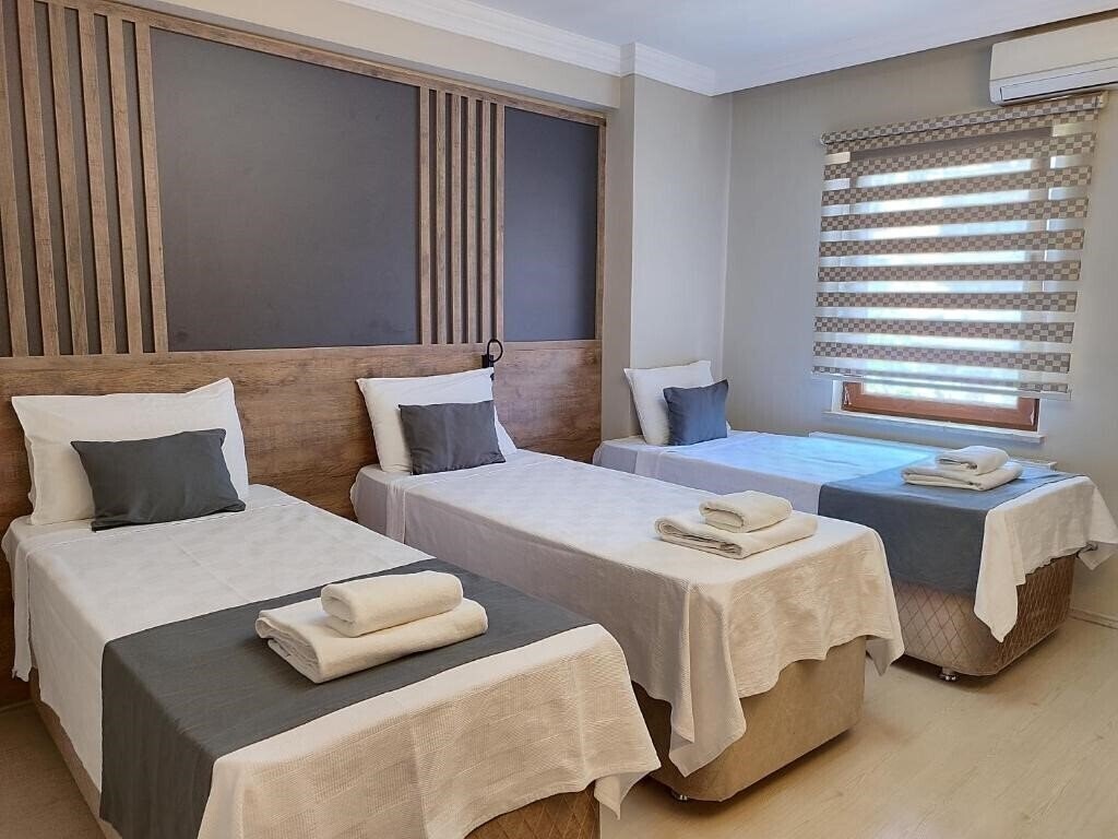 Ador Troia Otel (ex. Ador Troia Hotel, Troia Ador Pan Otel) 3* қонақ үйі