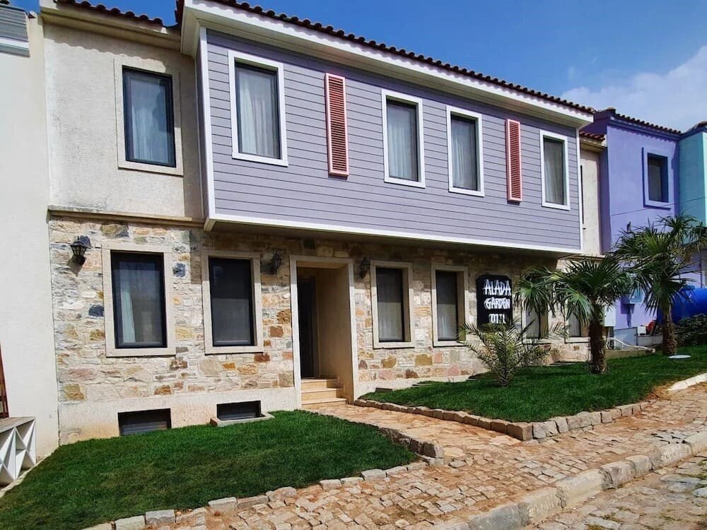 Tenes Garden Otel (ex. Alada Garden Otel Bozcaada) 4* қонақ үйі