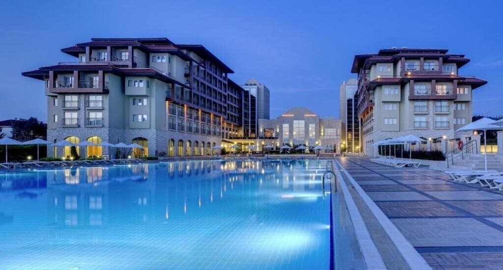Отель Radisson Blu Resort & SPA Cesme (ex. Radisson Blu Hotel) 5*