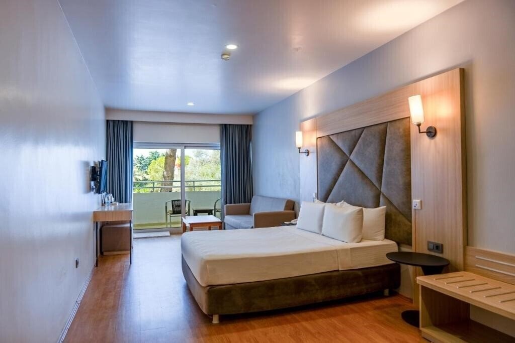 Изображение Altin Yunus Hotel & Thermal 5*