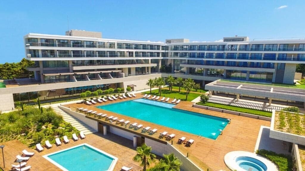 Отель On Live Deluxe Hotel 5*