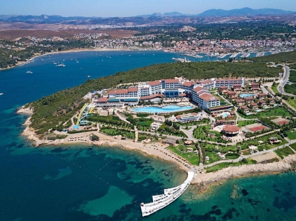 Royal Teos Thermal Clinic & Spa 5* қонақ үйі