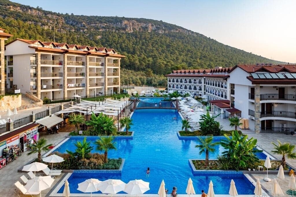 Ramada Resort Akbuk 5* қонақ үйі