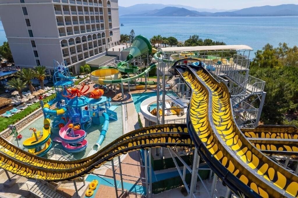 Изображение The Roxy Luxury Moon (ex. Aurum Moon Resort) 5*