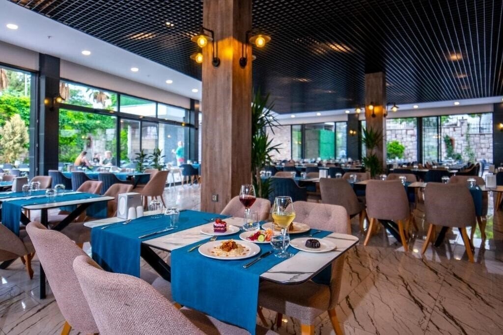 Картинка Maril Beach & SPA Hotel 5*