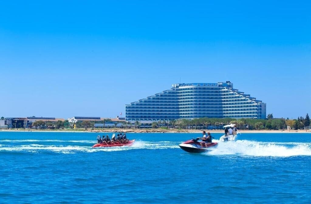 Картинка Venosa Beach Resort & Spa 5*