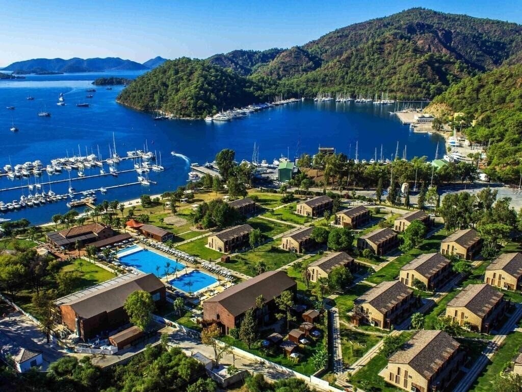 Отель Rixos Premium Gocek 5*