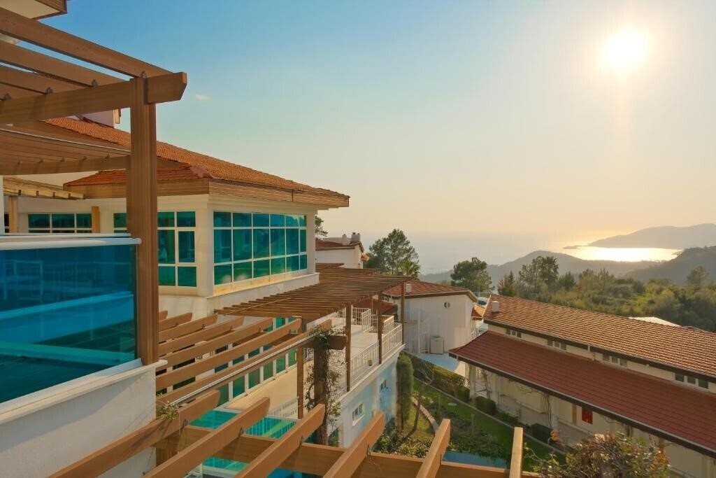 Отель Garcia Resort & SPA Hotel 5*