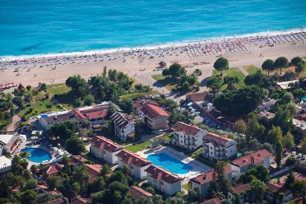 Фото Belcekum Beach Hotel 4*