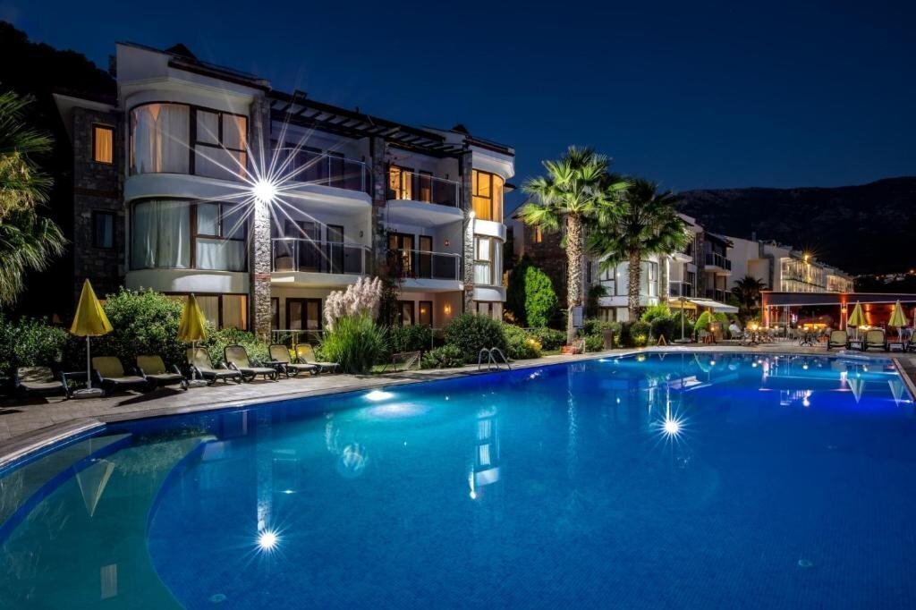 Golden Life Heights Hotel 4* фотосуреті