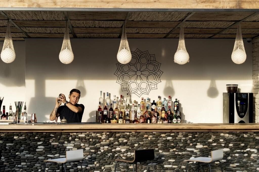 Yacht Boheme Hotel 4* суреті