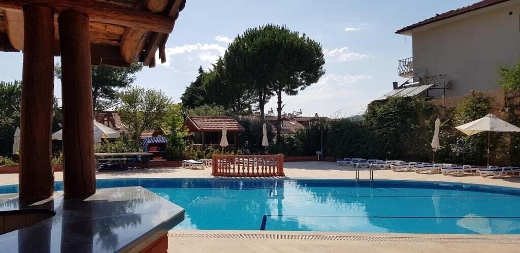 Boncuklu Otel 3* фотосуреті