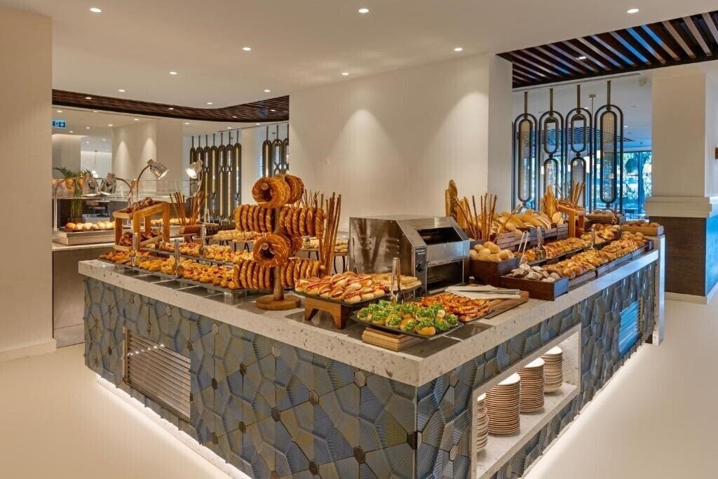 Liberty Signa 5* суреті