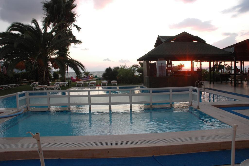 Ceren 3* қонақ үйі