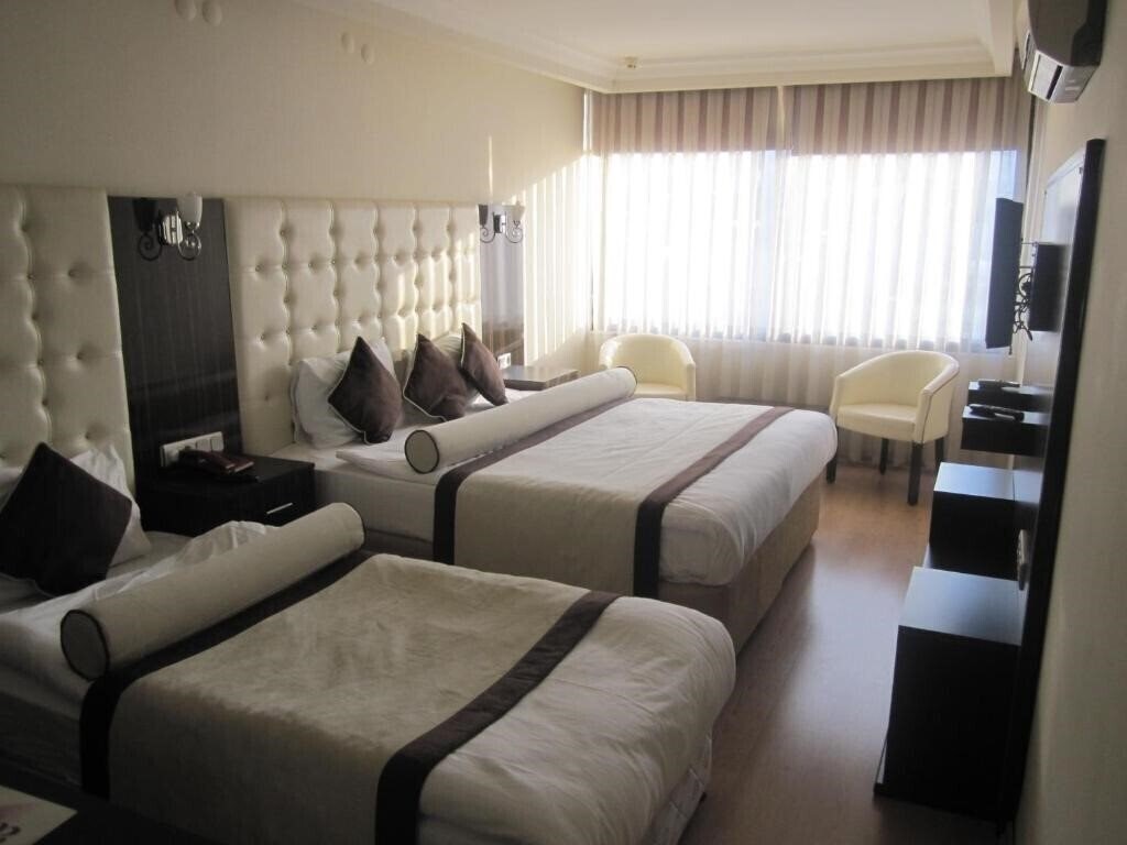 Отель Alican 1 Hotel 3*
