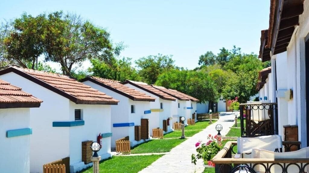 Фото Maya Bistro Hotel Beach Boutique 3*