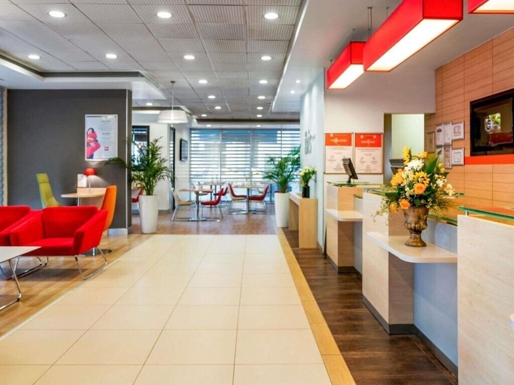 Отель Ibis Izmir Alsancak 4*