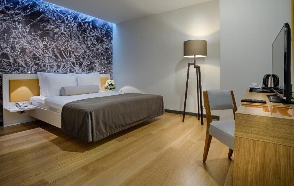 Изображение Tav Airport Hotel Izmir 4*