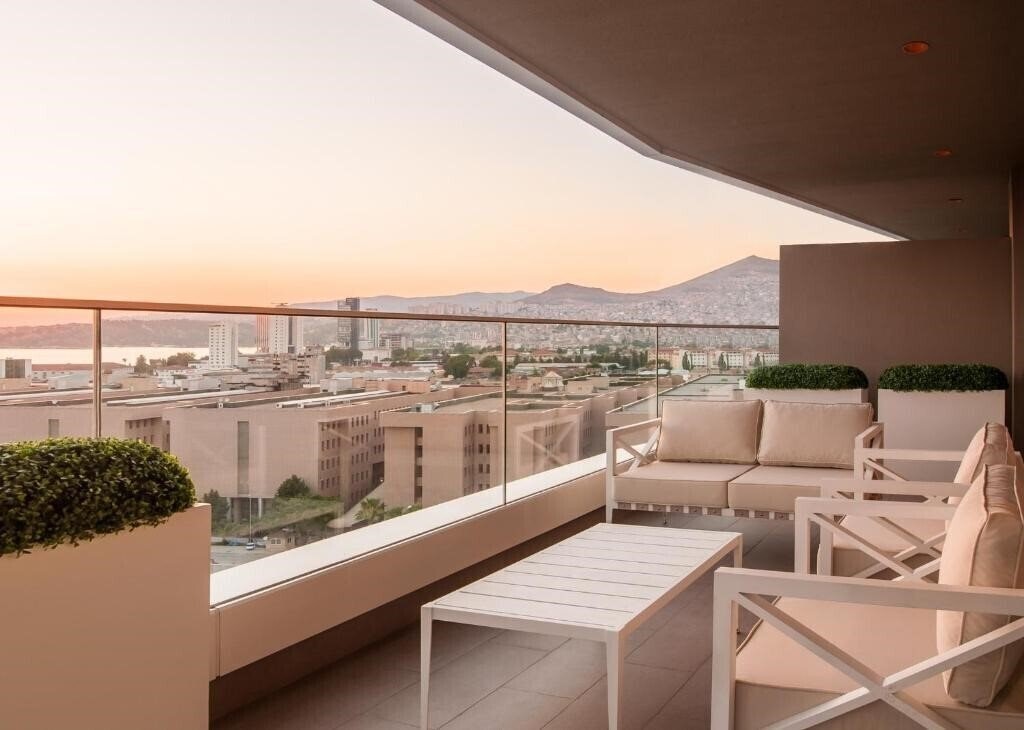 Изображение Four Points By Sheraton Izmir 4*