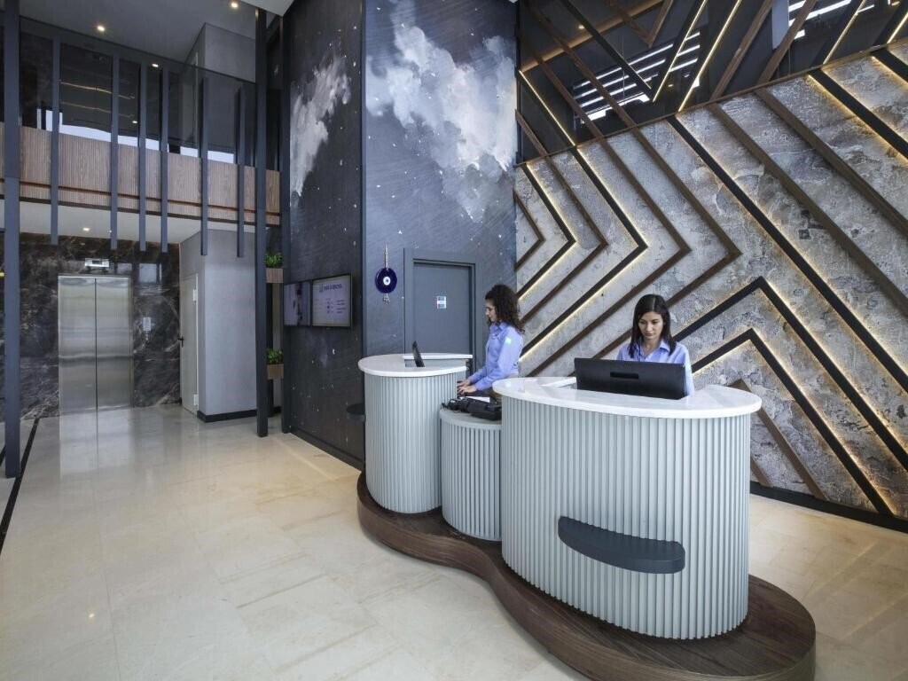 Фотография Ibis Styles Izmir Bornova 3*