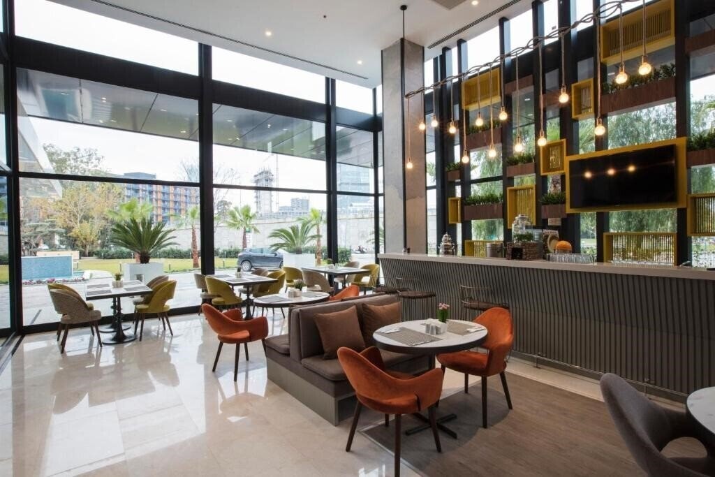 Изображение Ibis Styles Izmir Bornova 3*