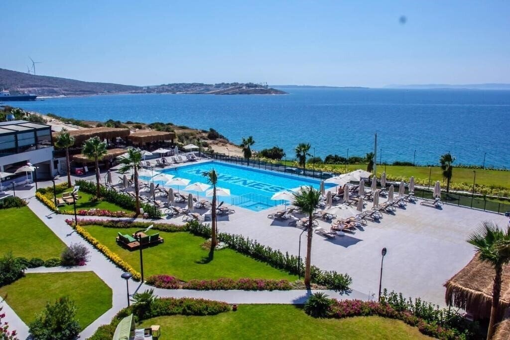 The Nowness Luxury Hotel & Spa 5* қонақ үйі