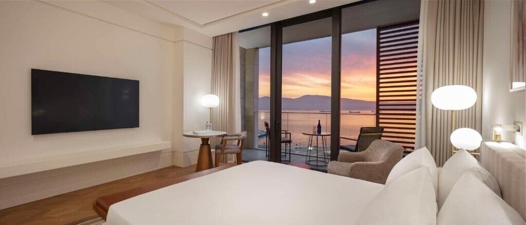 Hyatt Regency Izmir Istinyepark  Luxury 5* суреті