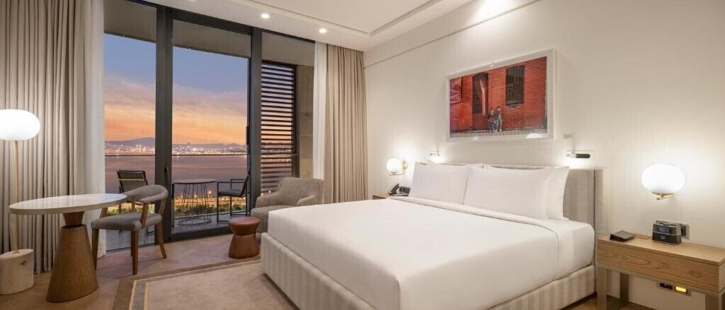Фотография Hyatt Regency Izmir Istinyepark  Luxury 5*