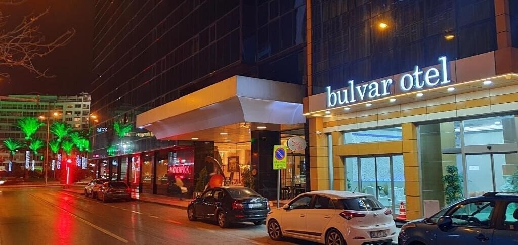 Bulvar Hotel 3* қонақ үйі