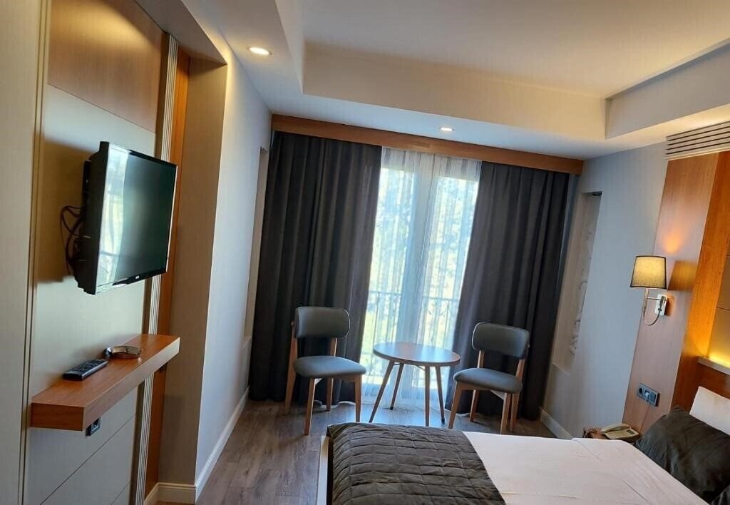 May Park Hotel Izmir (ex. SC Inn Boutique Hotel) 4* суреті