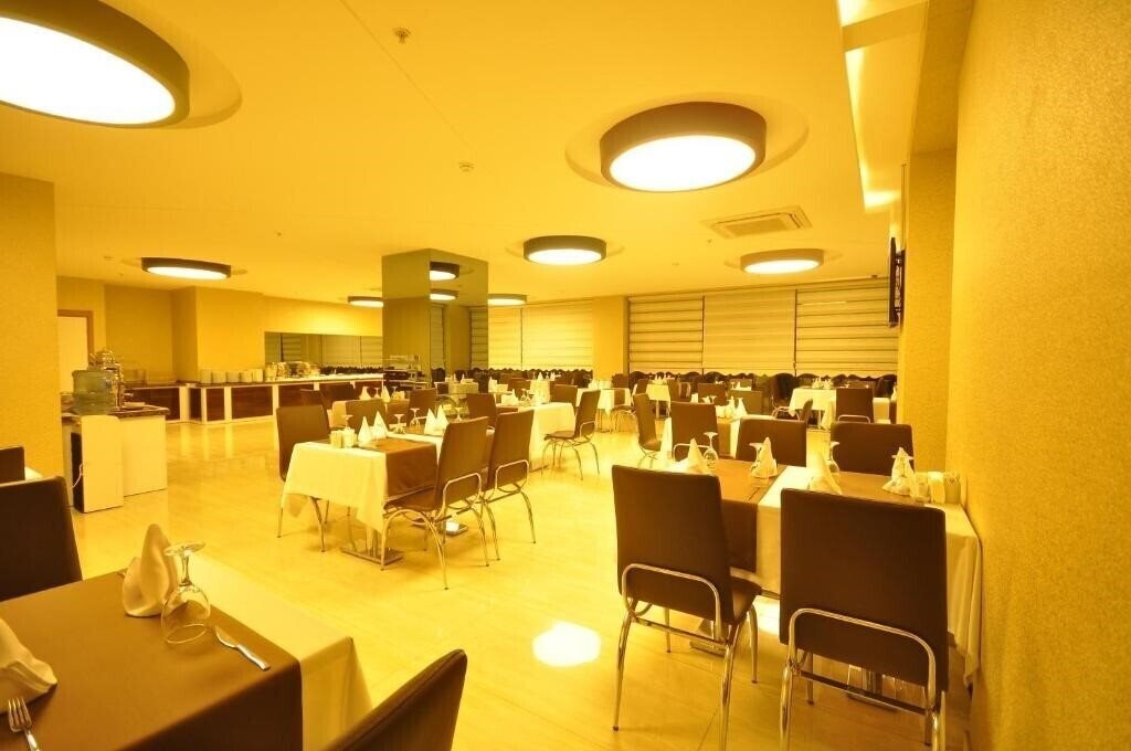 Bupa Hotel 3* суреті