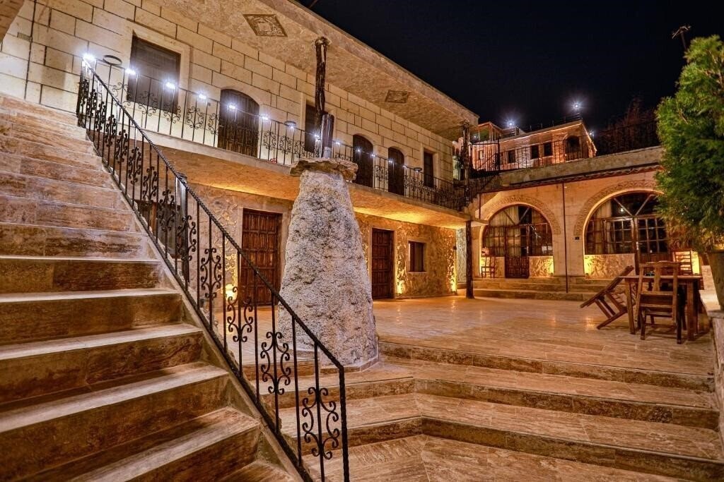 Фото Cappadocia Caves Hotel 3*
