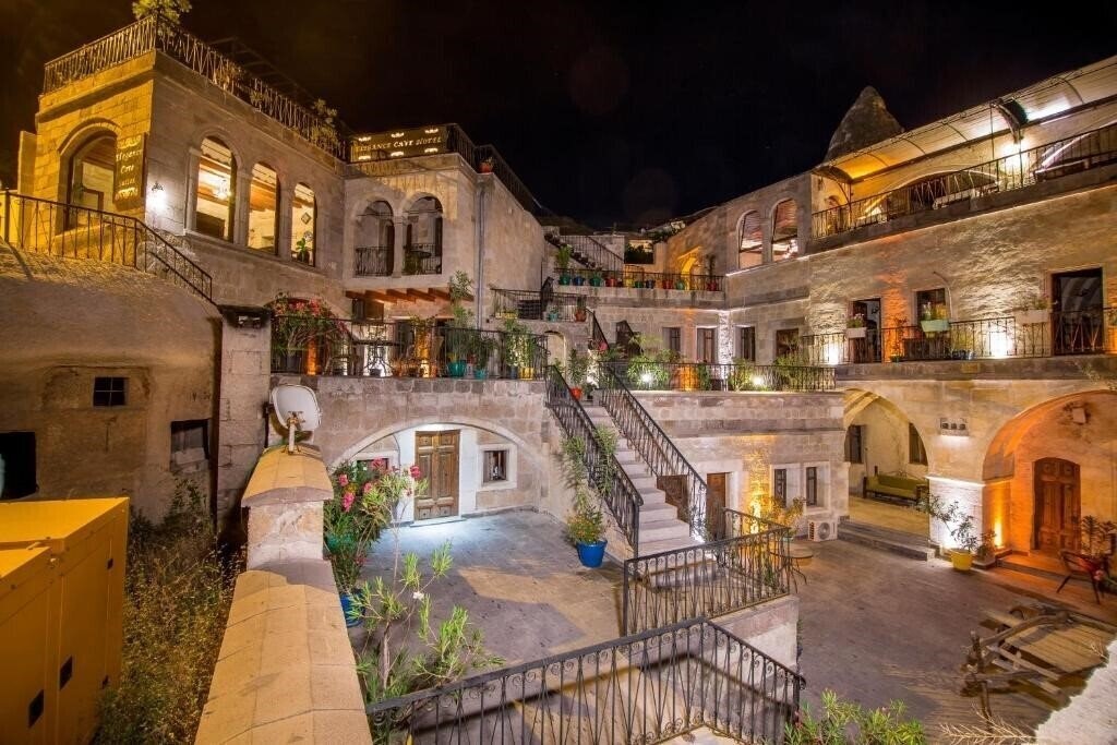 Elegance Cave Suites 4* суреті