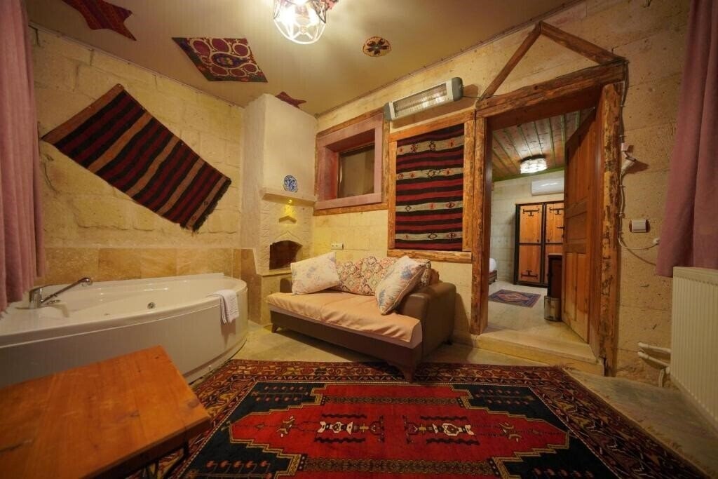 Фотография Fosil Cave Hotel 4*