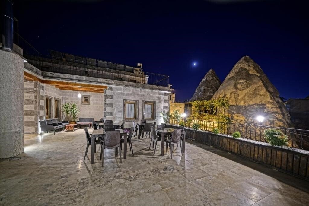 Отель Goreme Valley Cave House 2*