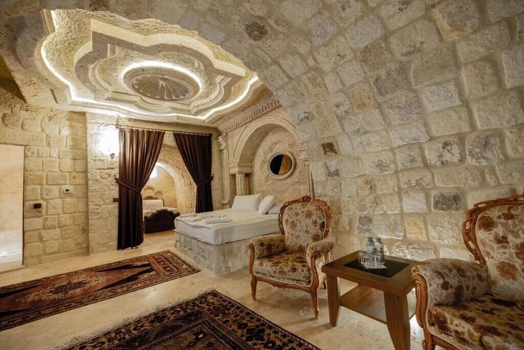 Отель Kemerhan Cave Suites 4*