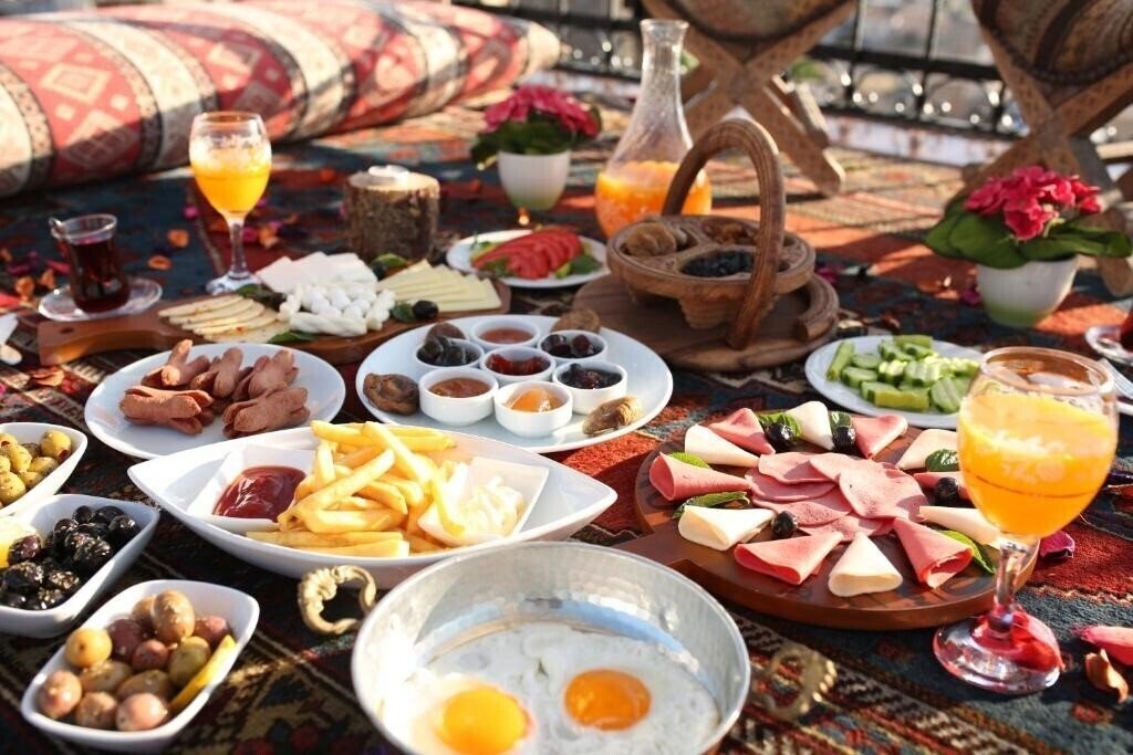 Maccan Cave Hotel 4* фотосуреті