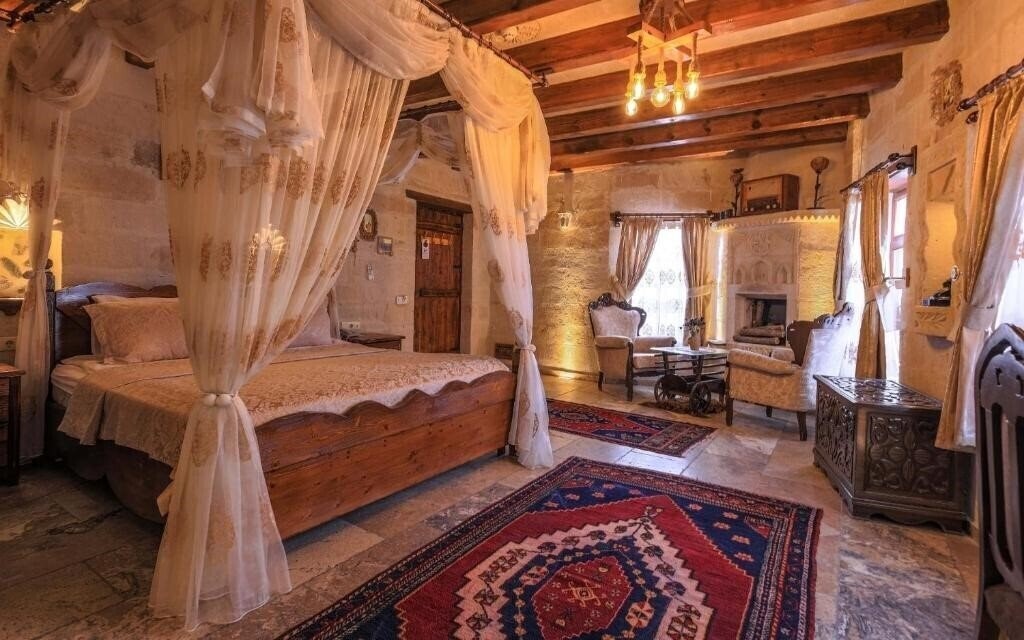 Maccan Cave Hotel 4* суреті