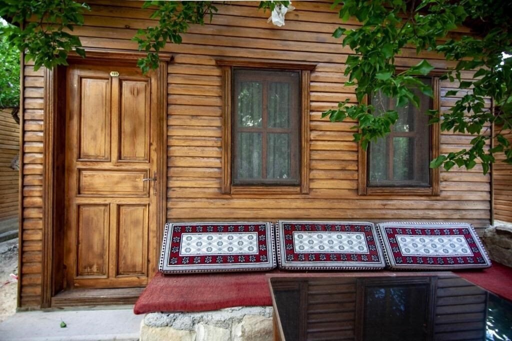 Seven Rock Cave Hotel 3* суреті